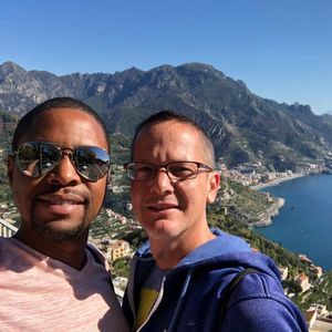 Meet your Posher, André